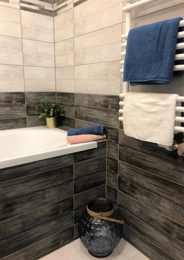 Glamour Apartman Tapolca Buitenkant foto
