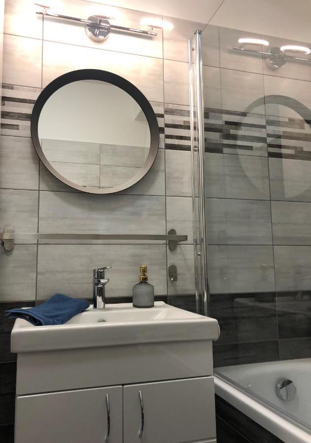 Glamour Apartman Tapolca Buitenkant foto